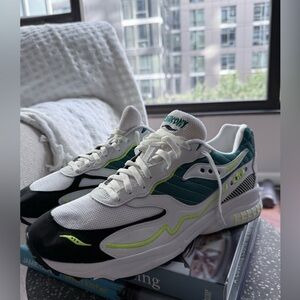 SAUCONY Male Adult Men White/Green size 10